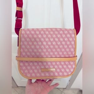 Dooney & bourke